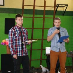 Otrzęsiny Internat