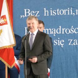 zm