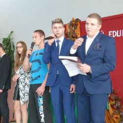 den2017
