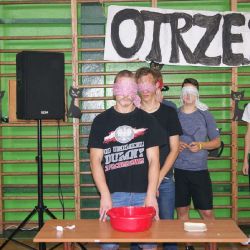 otrzęsiny