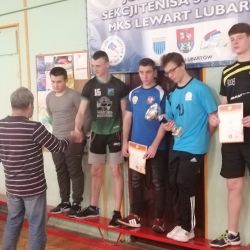 Powiatowy turniej w tenisa stołowego.